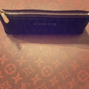 NWT Michael Kors Brown Rare pencil pouch